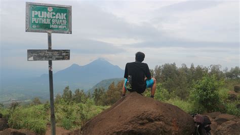 Pendakian Puthuk Siwur Mdpl Dan Gunung Pundak Mdpl Via Pos