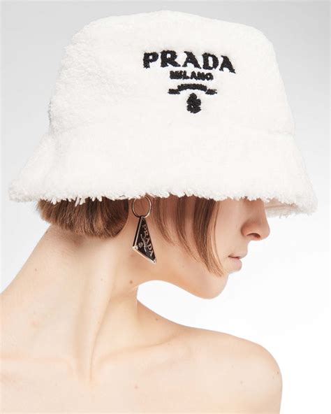 Actualizar 46 Imagen Prada Terry Cloth Bucket Hat Abzlocal Mx