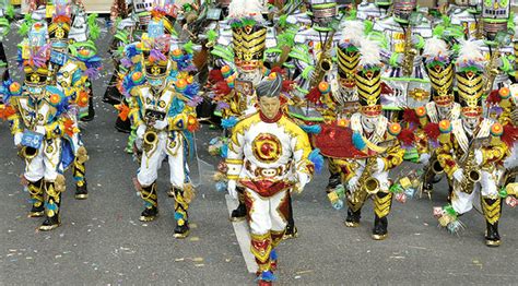 Quaker City String Band • Philadelphia Mummers Entertainment