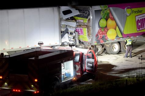 Man Killed After Transport Trucks Collide On Hwy 401 In Milton Ctv News