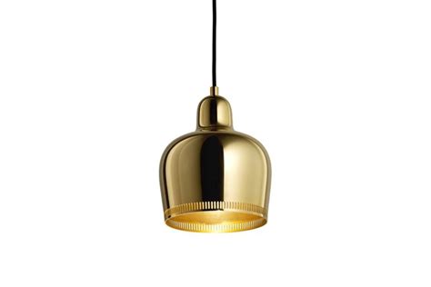 Goldene Bell Hängelampe aus Messing von Alvar Aalto bei Pamono kaufen