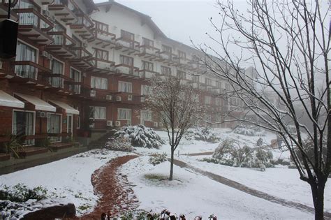 Neve no Hotel Alpestre em Gramado inverno de 2013 América do sul