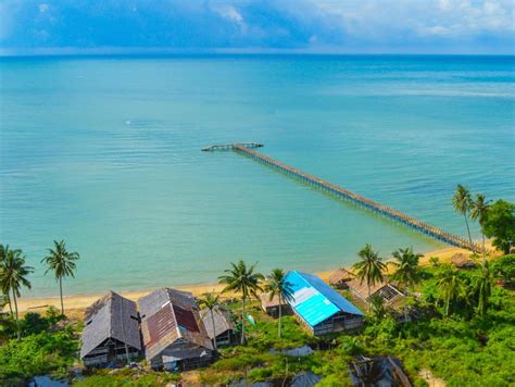 Berada Di Pesisir Dan Ditumbuhi Hutan Mangrove Ini Desa Wisata Di