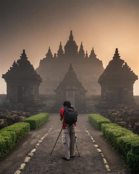 8 Wisata Candi Di Yogyakarta Yang Menyimpan Mitos Menarik