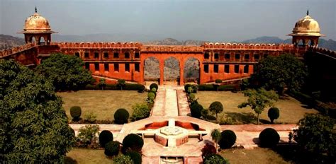 Nahargarh fort jaipur, Tour Nahargarh fort jaipur, Tourist destination ...