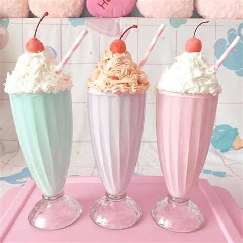 Pin By Daydreamer On Scoops Diner Aesthetic Aesthetic Food Pastel