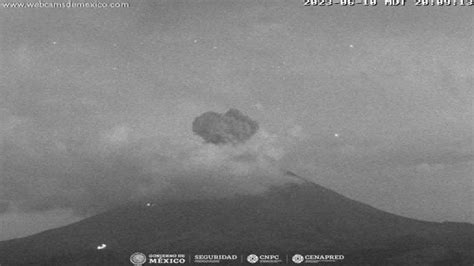 Genera volcán 83 exhalaciones y 156 minutos de tremor