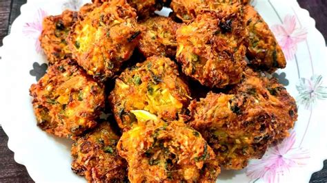 শীতকালীন সবজি দিয়ে মুচমুচে পাকোড়া রেসিপি Vegetables Pakora Recipe