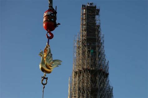 Reconstruction Notre Dame De Paris Retrouve Son Coq