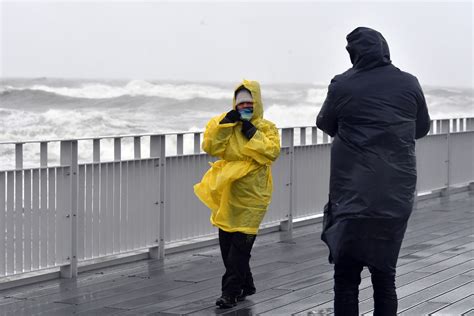 Sturm Poly Deutscher Wetterdienst warnt vor Orkanböen im Norden