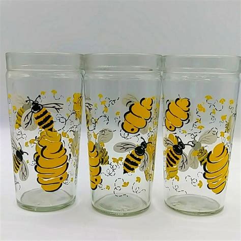 Anchor Hocking Dining Hp 3 Anchor Hocking Bumble Bee Vintage Tall Glasses Vintage Poshmark