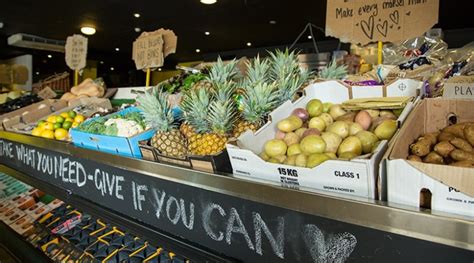 OzHarvest Market pegue o que você precisa pague o quanto pode