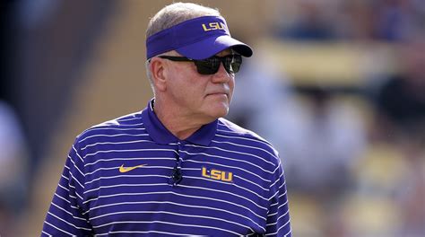 Brian Kelly Scorched By Media After Lsu Football S Blowout Loss To