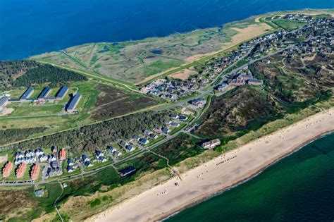 Luftbild Rantum Sylt Ortsansicht an der Meeres Küste in Rantum