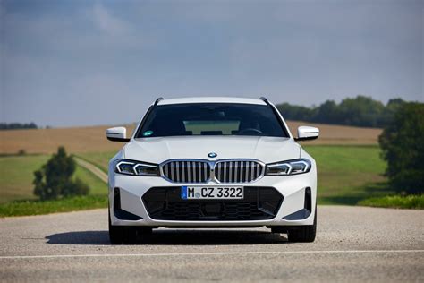 2023 BMW 3 Series Touring - The Perfect Family Car