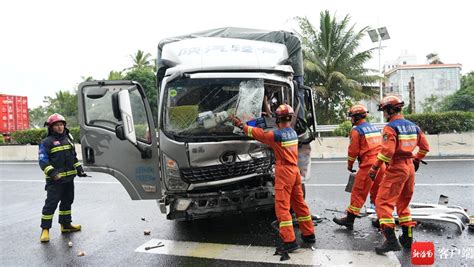 椰视频 两车追尾一司机被困 陵水消防紧救援 新闻中心 南海网