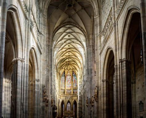 St. Vitus Cathedral - Interior - modlar.com