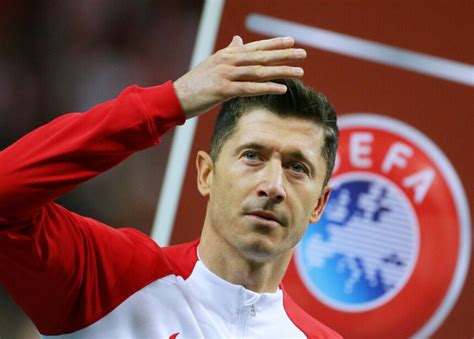 Lewandowski nt afery premiowej Na końcu ktoś musi wziąć