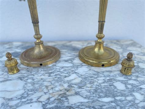 Proantic Paire De Candelabres En Bronze De Style Louis Xvi