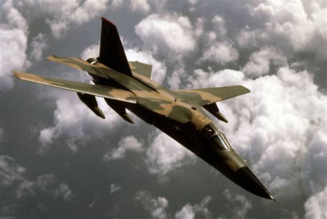 USAF F-111 Aardvark Tactical Bomber | DefenceTalk Forum