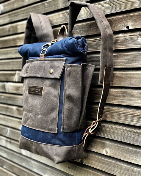 treesizeverse medium size backpack  waxed canvas waterproof