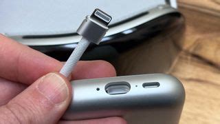 Apple Vision Pro Battery Lets You Remove The Charging Cable And It S