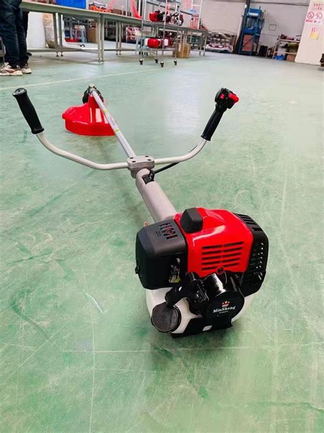 Shoulder Type Brush Cutter Grass Cutter Cg With Hp Kw Cc