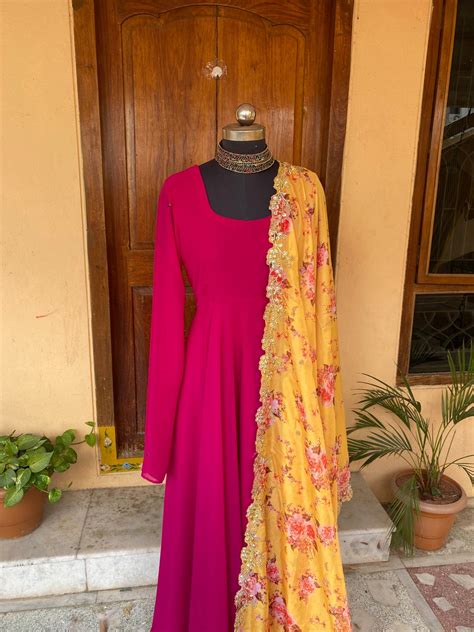 Pink Plain Anarkali With Floral Sequin Dupatta Anarkali Suit Etsy