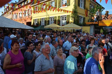 Unterhaltsames Programm Bei Den 41 Weintagen Ihringen Badische Zeitung