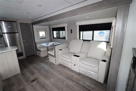 Catalina Legacy Rkds Travel Trailer By Coachmen On Sale Rvn