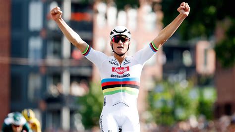 La Temporada Perfecta De Van Der Poel San Remo Roubaix Y El