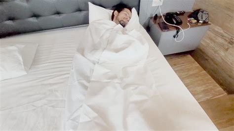 CHEATING ON MY HUSBAND WITH KISSING MY HOT LOVER BY LORENZO SANS AND LEO CARIOCA CLIP RJ