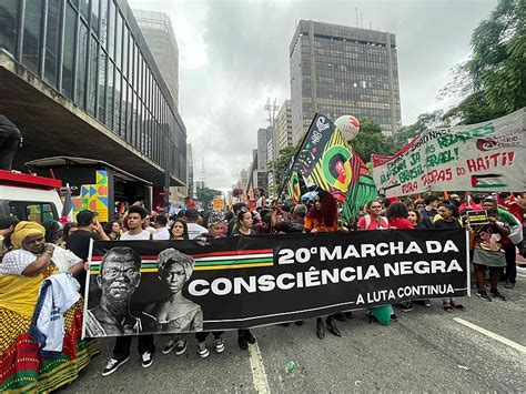 Marcha da Consciência Negra em SP denuncia violência policial Geral