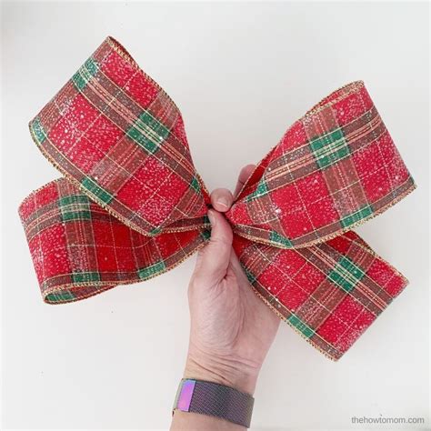 How To Make A Bow For A Wreath Easy How To Make Bows Homemade