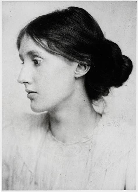 Woolf In The World A Pen And A Press Of Her Own Case 4c Smith