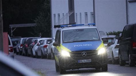 Bedrohungslage In Albstadt Truchtelfingen Polizei Nimmt Psychisch