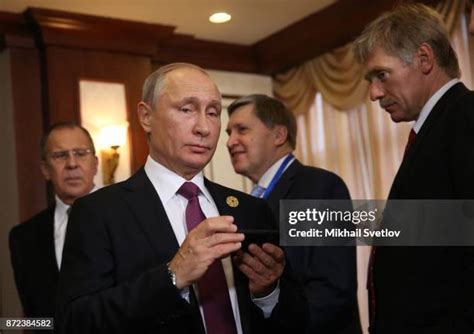 Russian President Vladimir Putin Attends Apec Summit In Vietnam Photos and Premium High Res ...