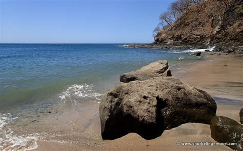 Snorkeling at Playa Hermosa, Guanacaste | Snorkeling in Costa Rica