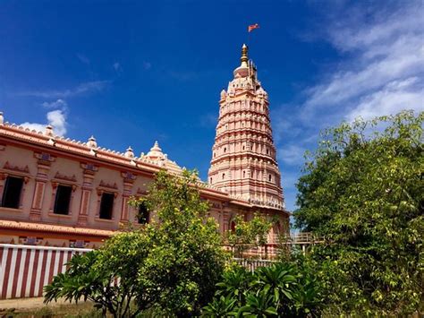 Govindapuram Vittal Rukmini Templebetween Thirvudaimarudhur And