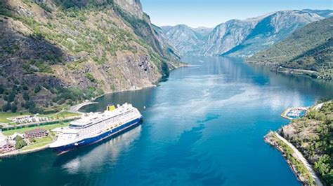 Ocean Cruises For Over 50s 20252026 Saga Cruises