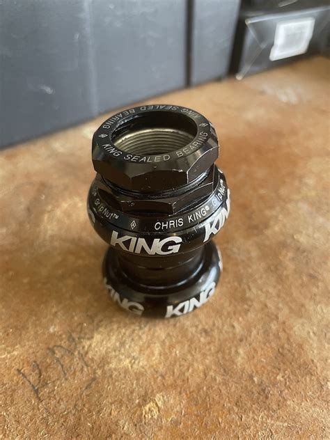 2020 Chris King Gripnut 1 Black White For Sale