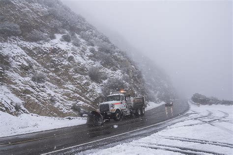 Winter Storm Buries Parts Of Pacific Northwest In Snow Honolulu Star