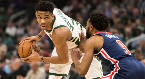 Nba Antetokounmpo Marca Triple Double E Bucks Vencem Mais Uma Bulls