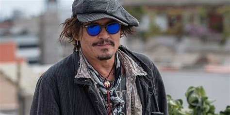 Revelan que Johnny Depp fue hallado inconsciente en una habitación de