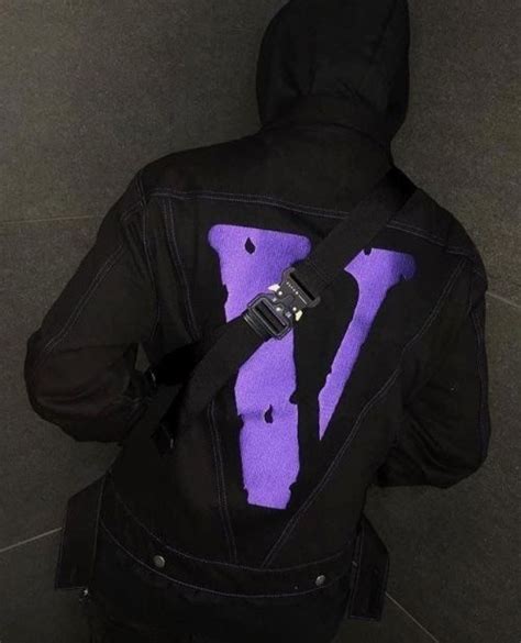 Pin By Delia Faris On Aesthetic Vlone Clothing Vlone Hoodie Clothing Logo