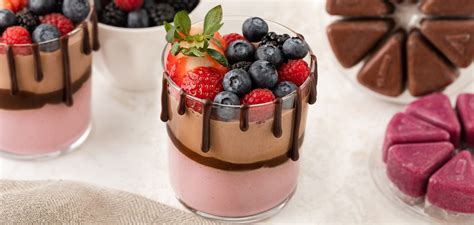 Vegan Chocolate & Berry Mousse - Evive Blog