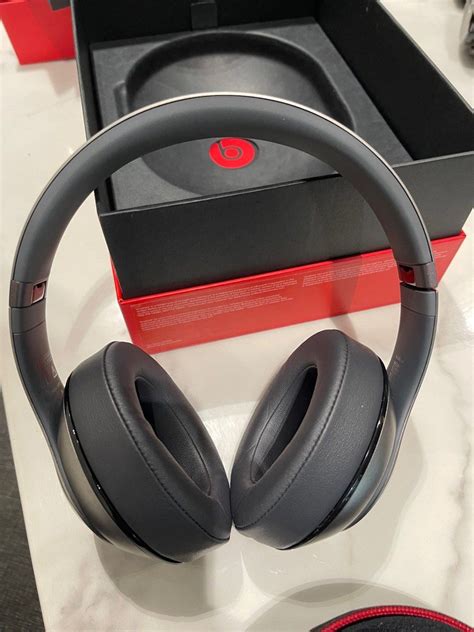 Beats Studio 2 Wireless, Audio, Headphones & Headsets on Carousell