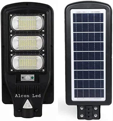 40 W LED Solar Street Light For Road Highway At Rs 4000 In Vadodara