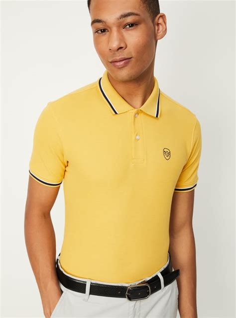 Buy Men Slim Fit Polo T Shirt With Striped Trim Online At Just Rs 4990 1000013120191 Max