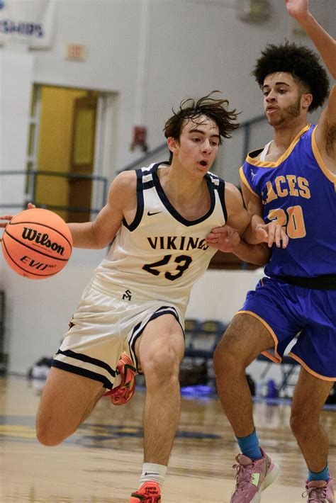 samohi mens basketball beats laces    home game december